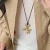 Popular collar retro tejido estilo chino nuevo de camelia 2026 para mujer, cadena larga ajustable para clavícula