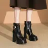Botas de Cano Curto Femininas Outono e Inverno Novas Bico Quadrado Plataforma Tira Única Forro de Lã Botas Martens Salto Grosso Fivela de Metal Zíper Lateral
