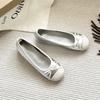 Sapatos baixos de balé suaves, sola macia francesa, prateados, novos sapatos vermelhos estilo chinês, sapatos femininos estilo Chanel, primavera