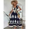 En Stock Comercio Exterior Transfronterizo 1688 Vestido de Verano para Mujer Estilo Elegante de Vacaciones Estampado Cuello en V Europeo y Americano