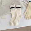 Meias Quentes de Lã Youjiaxiu Outono e Inverno Novas para Mulheres, Meias de Cano Médio com Punho Bolha Color-Blocking Estilo Japonês, Meias Arrastão Vazadas para Mulheres