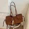 Bolsa tote grande de couro camurça para o dia a dia, moda retrô casual de alta qualidade, para mulheres, 2026