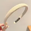 Faixa de Cabeça Retro de Aba Larga Outono Inverno para Mulheres, Uso Diário ao Ar Livre, Faixa de Cabeça Alta para Pressionar o Cabelo no Topo da Cabeça, Não Aperta a Cabeça, Cobre Cabelos Grisalhos, Acessório de Cabelo com Presilha