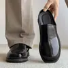 Zapatos Casuales de Media Pantufla con Suela Gruesa para Aumentar Altura, sin Cordones, Punta Cuadrada, Estilo Birkenstock para Viajar, Zapatos de Cuero para Hombre para Exteriores, Zapatos Derby para Hombre