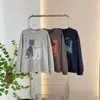 Novedades de principios de otoño: Sudadera abstracta con estampado animal pintado a mano y cuello redondo para mujer, con un corte relajado y holgado que es a la vez favorecedor y versátil, de manga larga.