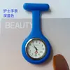 Pronto para Comércio Exterior Relógio de Silicone para Enfermeira Relógio de Bolso para Estudante Relógio de Broche Fabricante Pode Personalizar Logo Relógios Masculinos e Femininos Atacado