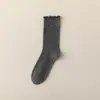 Meias brancas com borda franzida para mulheres, meias de cano médio, meias empilhadas de renda com poá estilo japonês para primavera e outono, meias de algodão puro para verão atacado