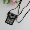 Logo Triangular Cadeia de Pérolas Estilo Chanel Cadeia de Couro Bolsa Transversal Porta-Cartões Capa de Celular Capa Protetora Porta-Identidade Estilo Flip