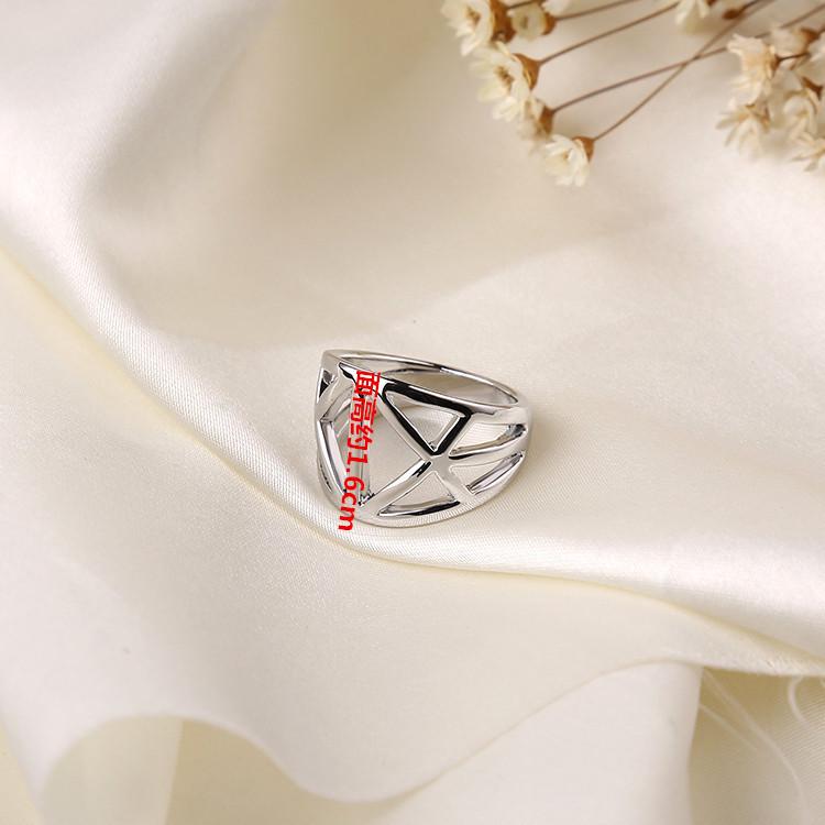 1869252799_1079086986