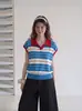 Camiseta de punto estilo coreano, fresca y sencilla, con bloques de color a rayas, cuello tipo polo, bordado elegante y mangas acampanadas juveniles 8140