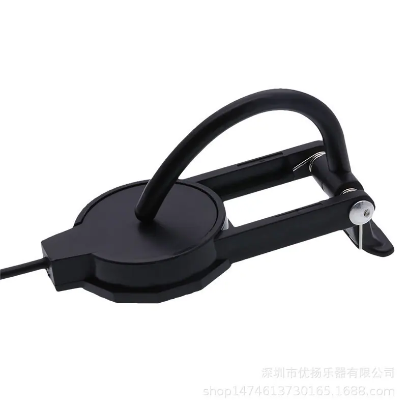 8702407047_1873176759