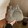 Bolsa de Mão Transfronteiriça Bolsa Saco Feminina 2026 Nova Malha Estilo Coreano Moda Casual Plissada Ombro Único Transversal
