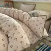 Conjunto de Quatro Peças Respirável Classe A para Maternidade e Bebês para Dormir Nu, Lençol e Capa de Edredom de Gaze Dupla de Algodão Puro Nuvens Macias, Conjunto de Três ou Quatro Peças para Dormitório