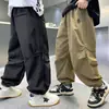 Pantalones para niño, pantalones de trabajo de primavera y otoño, nuevo estilo 2026, ropa de otoño para niños, pantalones largos holgados y casuales para niños mayores, modernos