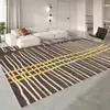 Tapete de Chão Sofá de Baía Estilo Cream Luxo Leve, Tapete Lavável Antiderrapante para Quarto ao Lado da Cama, Tapete para Mesa de Centro da Sala de Estar