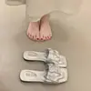 Nuevas Chanclas Cuadradas de Moda Estilo Coreano para Mujer Verano 2026, Sandalias Planas para Exteriores para Vacaciones en la Playa, Versátiles