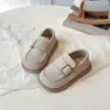 2026 Estilo Coreano Casual Punta Redonda Grande Zapatos Pequeños de Cuero para Niños Suela Suave Zapatos de Bebé Novedades de Primavera Zapatos Individuales para Niños y Niñas