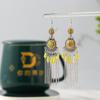 Nuevos pendientes largos de estilo exótico barroco con brújula redonda y estilo chino para mujer, pendientes de borla retro de temperamento europeos y americanos