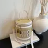 Bolsa Saco Artesanal para Mulheres, Estilo Novo Versátil, Bolsa de Luxo de Alta Qualidade para Mulheres, Bolsa Transversal Cilíndrica de Nicho