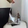 Bolso Retro de Gran Capacidad para Mujer 2025 Otoño e Invierno Nuevo Estilo de Moda Bolso Cruzado Textura Bolso de Hombro Tote Simple