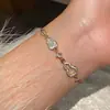Pulsera Nueva de Zirconia de Cuatro Hojas al por Mayor, Lujo Ligero, Accesorio Fresco y Refinado, Pulsera Ajustable de Gama Alta para Mujeres