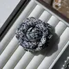 Broche de Camélia Estilo Francês em Estoque com um Toque Vintage de Luxo, Broche de Alfinete, Flor de Lapela, Acessórios de Vestuário Atacado