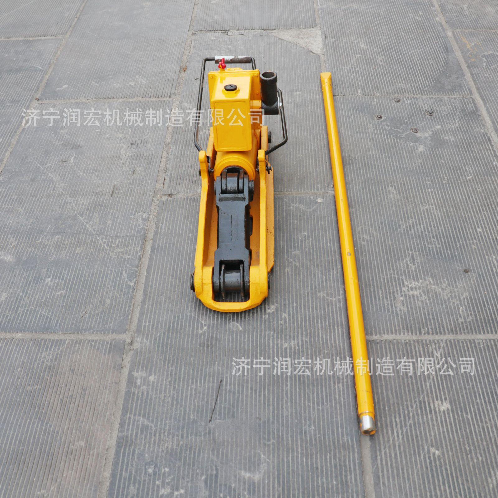 液压起拨道器
