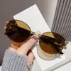 Nuevas gafas de sol transfronterizas, gafas de sol retro europeas y americanas de montura pequeña ovalada, gafas de sol metálicas de moda y protección solar