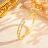 Pulsera Cuadrada Hueca con Diamantes Completos, Diseño Cuadrado Geométrico de Lujo Ligero, Incrustada con Circonita, Brazalete Delgado para Viajar al Trabajo, Joyería Versátil para Novia