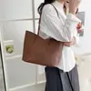 Bolso de hombro versátil de gran capacidad transfronterizo 2026 nueva tendencia de moda color sólido patrón personalizado bolso tote bolso cruzado