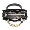 Bolsas para Mulheres 2026 Novas Bolsas Femininas Outono e Inverno Grande Capacidade Bolsas de Mão de Luxo para Mulheres de Meia-Idade Bolsas Transversais para Mães Atacado