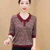 Roupas para mulheres de meia-idade e idosas 2026 primavera novo estilo gola de boneca com strass estampada slim fit estilosa blusa básica de manga longa para mãe