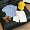 Conjunto de Verano para Niños: Nueva Camisa a Cuadros Estilo Universitario, Cárdigan de Moda para Niños, Conjunto Versátil de Dos Piezas con Shorts