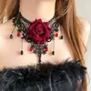 Colar gótico de renda preta e vermelha com rosas para Halloween, acessório gargantilha, adorno de pescoço subcultural, adereço decorativo