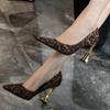 Sapatos de Cetim de Corte Baixo com Estampa de Leopardo e Salto Dourado Ferradura no Estilo de Yang Shulin Sapatos Sexy de Salto Alto Grosso de Salto Fino para Mulheres