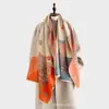 Bufanda jacquard de doble cara estilo japonés y coreano con pequeñas flores, imitación cachemir, versátil para otoño e invierno, chal cálido para mujer