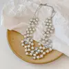 Colar Exquisito Estilo Chanel com Pérolas Artificiais e Conchas Emendadas para Mulheres, Design Fashionável, Corrente de Clavícula Multicamadas, Corrente de Pescoço Tendência