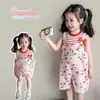 Conjunto de Shorts com Suspensório de Verão para Meninas 2026 Novo Estilo Tendência Infantil Colete Gatinha Kt Macacão Calça