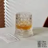 Vaso de whisky muy atractivo con base, popular vaso de cristal luminoso giratorio, vaso tipo tumbler para cerveza, vaso de agua giratorio