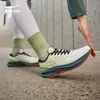 Tênis de Corrida Shuttle 3 Hongxing Erke Masculino Novo Impermeável Amortecedor Sapatos Esportivos Antiderrapante Absorvedor de Choque Resistente ao Desgaste Tênis de Corrida Masculino