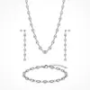 Nuevo conjunto de collar, aretes y pulsera de acero inoxidable de larga duración, accesorios europeos y americanos en forma de corazón V, luna y árbol de la vida