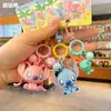 Llavero Auténtico de Muñeco Stitch, Figura Colgante para Bolso, Dibujo Animado Creativo, Lindo, Exquisito Ornamento Colgante, Pequeño Regalo