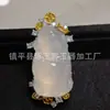Colgante de Buda de Calcedonia Blanco Hielo Incrustado Plateado de Alta Calidad, Colgante Incrustado de Buda Maitreya de Ágata Natural para Mujer