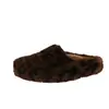 8801 Pantufas Femininas Peludas de Calçar Fácil, Para Usar ao Ar Livre, Estilo Meia-Pantufa, Forradas com Lã Sintética, Estilo Birkenstock, Estampa de Leopardo, Modernas e Versáteis