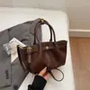 Bolsa Tote Versátil de Moda Nova 2026, Nicho Retrô, Bolsa de Mão de Grande Capacidade e Bolsa Transversal para o Dia a Dia