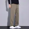 Pantalones casuales de punto rectos estilo americano para hombre de otoño, nuevos pantalones casuales rectos de algodón-poliéster para hombre 2026, otoño