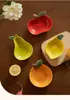 Prato Cerâmico Pequeno Pintado à Mão Sob Esmalte para Crianças Prato Pequeno Doméstico de Alta Aparência Prato para Molho de Soja Prato para Molho de Lanche Prato de Osso