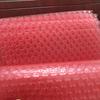 Venta al por mayor del fabricante Lámina de Film de Burbujas Roja con Forma de Corazón Material de Protección para Embalaje de Artículos Frágiles a Prueba de Golpes Antirroturas Film de Cojín de Aire