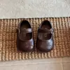Zapatos retro Mary Jane para niñas pequeñas, colección primavera/otoño 2026, elegante diseño de princesa, punta poco profunda, piel suave, planos versátiles