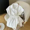 Camisa Versátil Cruzada Europea y Americana de Amazon con Cierre de Lazo Simple para Mujer con Cuello de Solapa, Mangas Raglán, Ceñido Elegante a la Cintura, Top Adelgazante